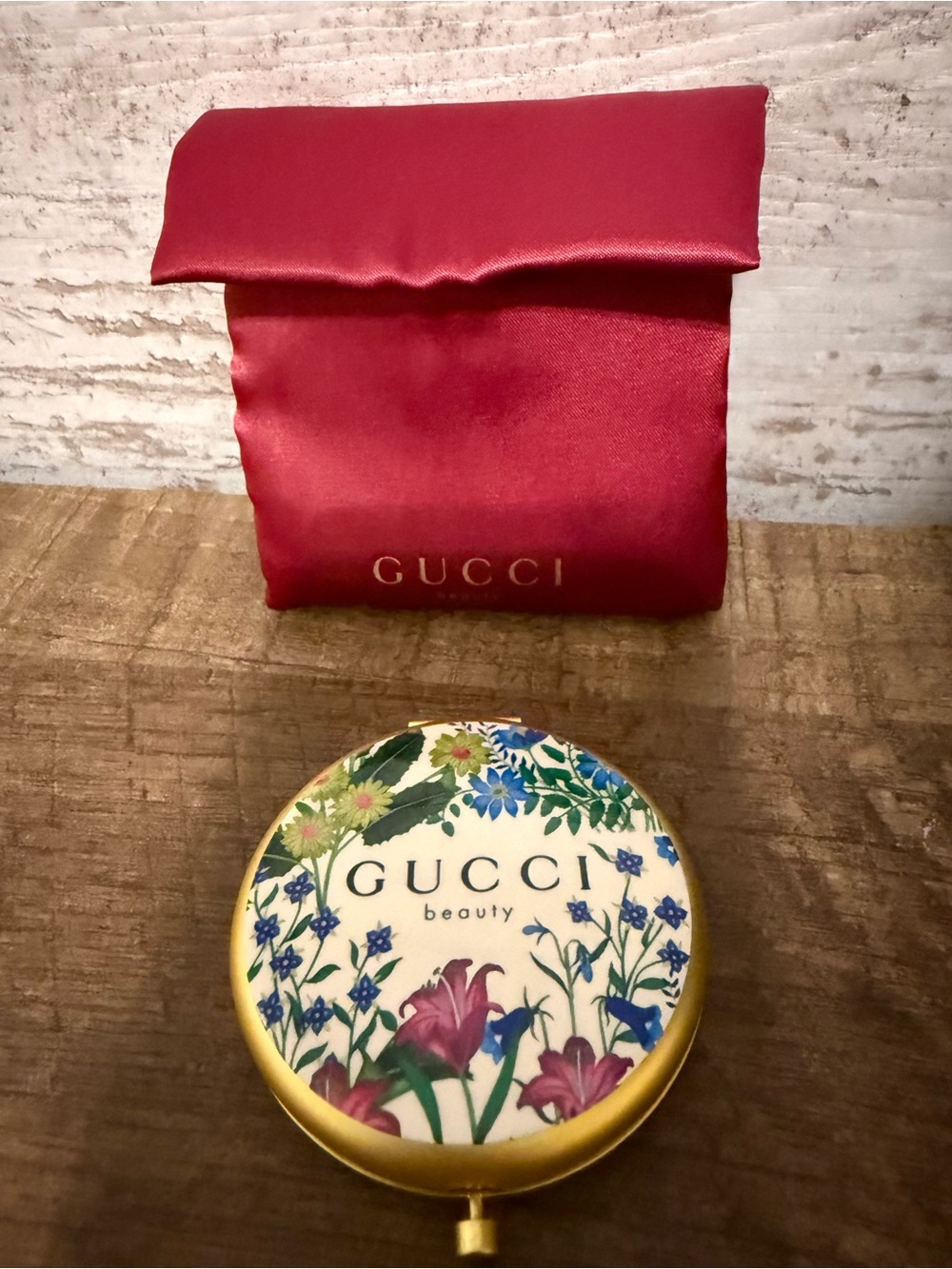 Authentic GUCCI beauty Mirror floral vintage clock